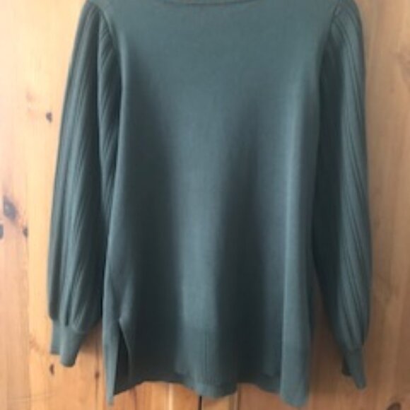 Knitted Top, size M/L , dark green, very Good condition. - Picture 3 of 5